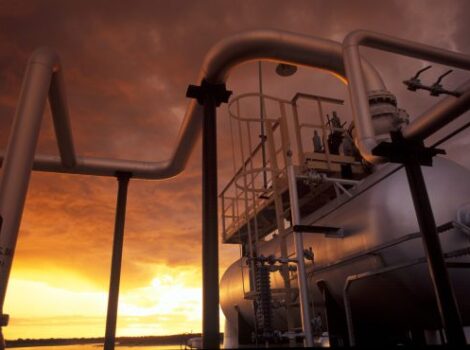 Petrobras assina aditivo para compra de gás natural com YPFB