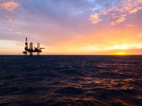 Brasil produz 4,383 milhões de barris de petróleo e gás natural em fevereiro