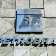 Gás natural: mudanças da Petrobras podem reduzir preços