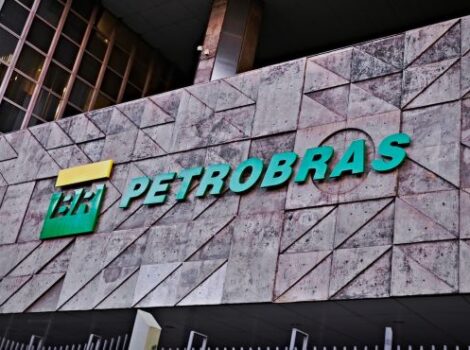 Petrobras cancela privatização de TBG e 5 refinarias