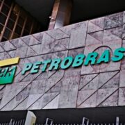 Petrobras vai participar da exploração de petróleo na África do Sul