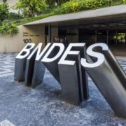 BNDES agiliza crédito a micro e pequenas empresas