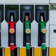 Raízen e Senna Brands lançam Shell V-Power Etanol no mercado brasileiro